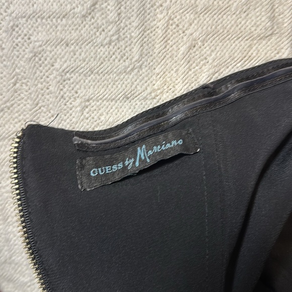 Guess by Marciano Brittney Bustier Ponte Knit Dress w/Leather Accents. Size 6 - Picture 8 of 8